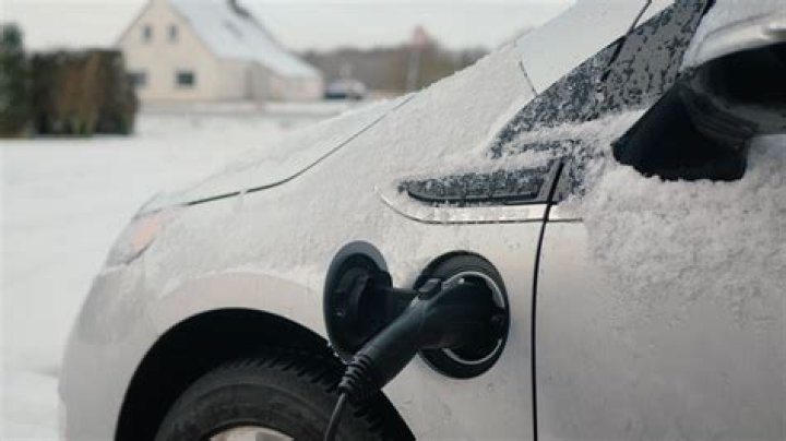 Are electric cars good in winter?