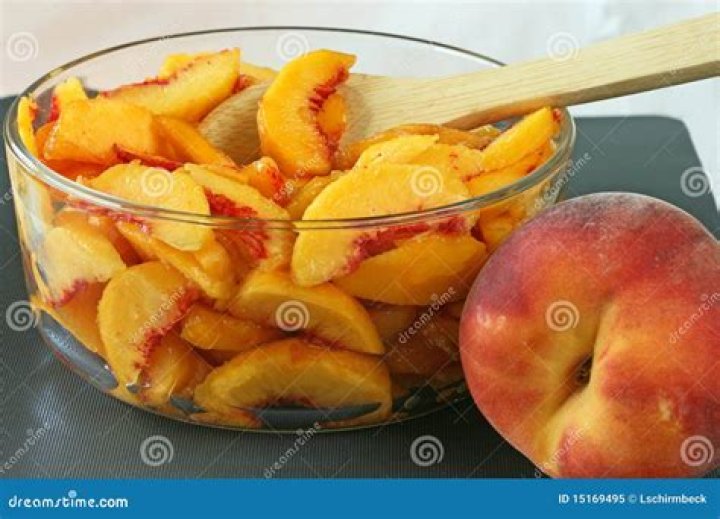 Are sliced peaches healthy?