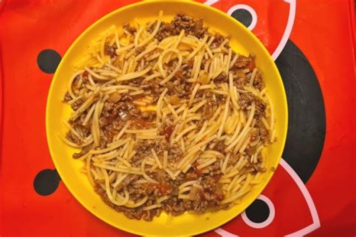 Can a 1 year old eat spaghetti?