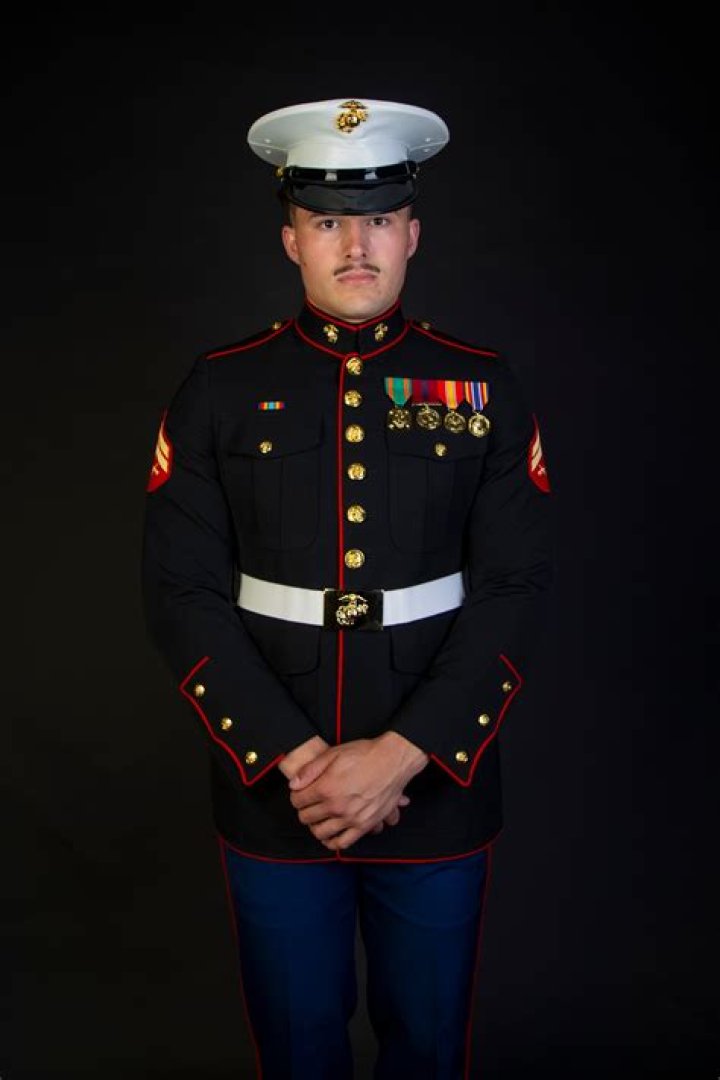 Can a former Marine wear his uniform?
