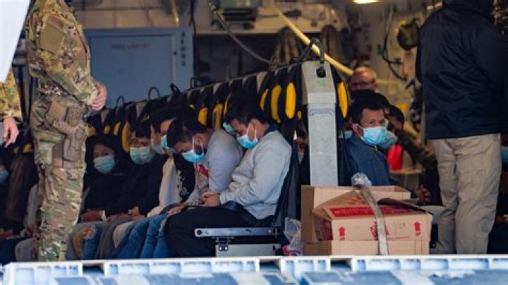 Can you come back to US after deportation?