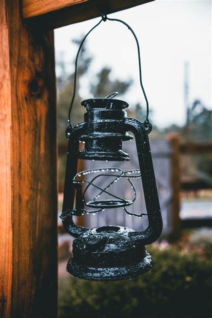 Do mobs drop XP when killed by Iron Golem?