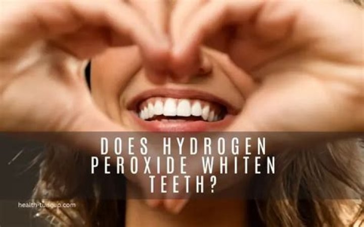 Does hydrogen peroxide damage teeth?