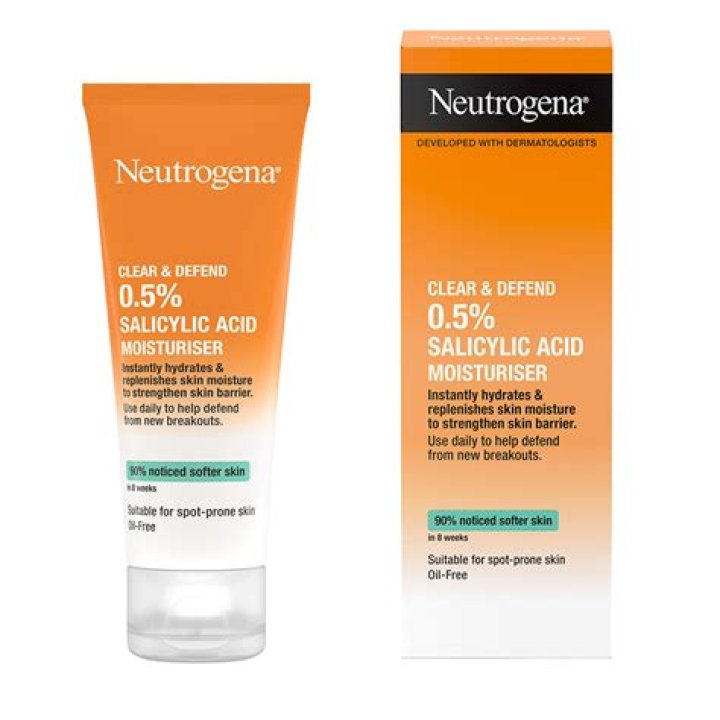 Does Neutrogena have retinol in it?