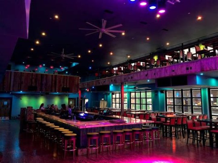 How long has Tootsies in Nashville been open?