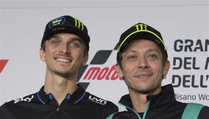 Is Alexander Rossi related to Valentino Rossi?