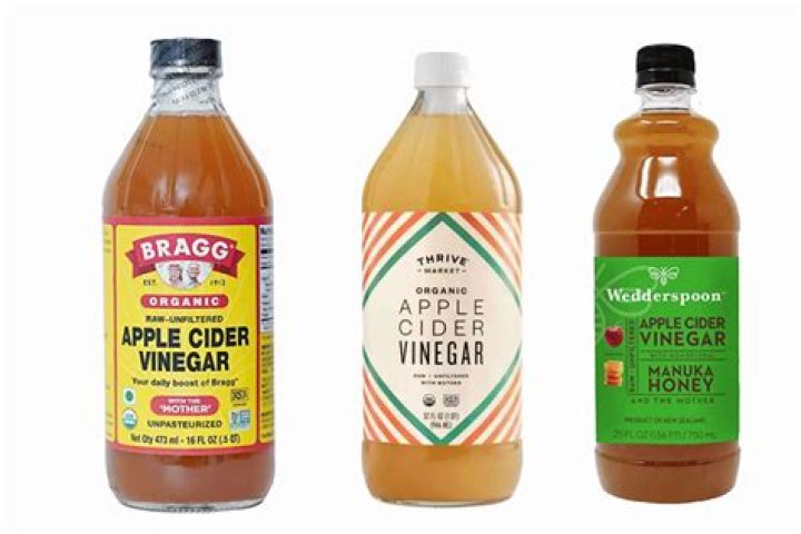 Is apple cider vinegar good for dog hot spots?