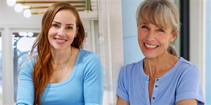 Is Austin related to Mina on Good Bones?