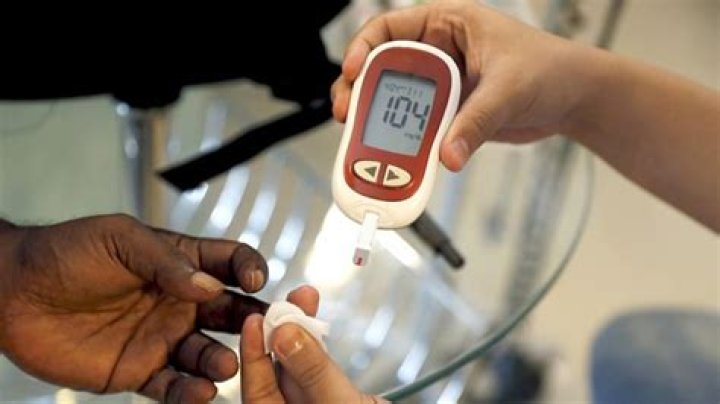 Is moringa tea better than green tea?