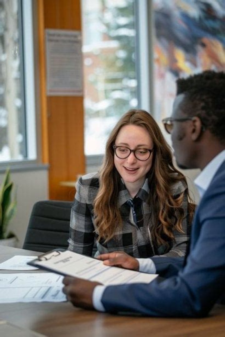 Should you ever accept the first salary offer?