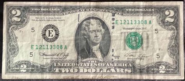 What does a real $2 bill look like?