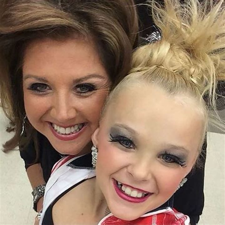 What does Abby Lee think of JoJo Siwa on Dancing with the Stars?