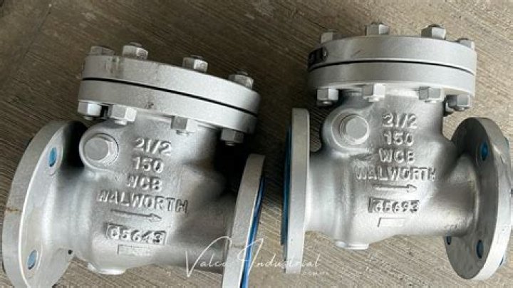 What does RF mean in headphones?