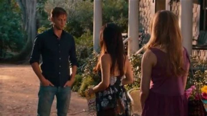 What episode do Zoe and Wade get back together in season 4?