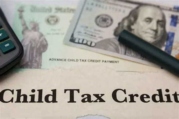 What is the difference between Child Tax Credit and EIC?