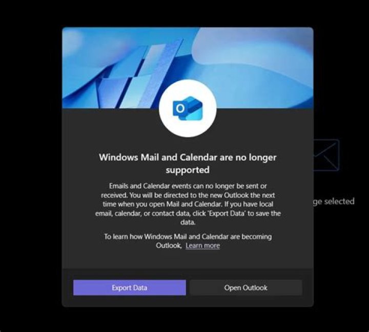What is the difference between Windows Mail and Outlook?