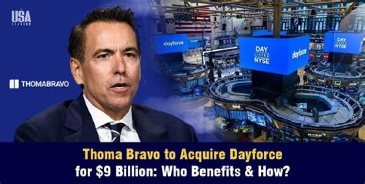 Who is Thoma to Ayaka?